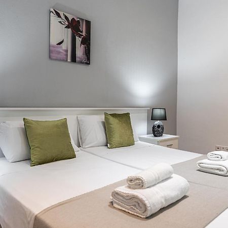 Waou Apartamentos En Sol Confort 4 Madrid Kültér fotó